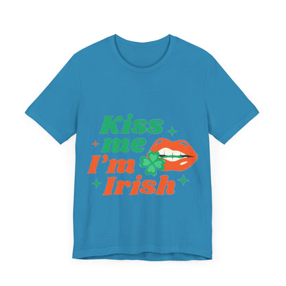 Unisex Shirt "kissmeimirish1"