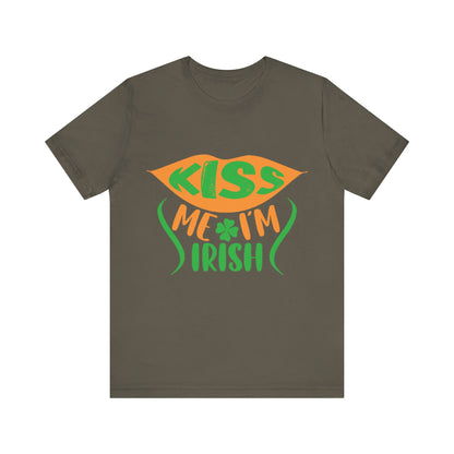 Unisex Shirt "kissmeimirish4"