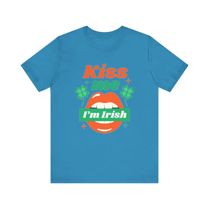 Unisex Shirt "kissmeimirish2"