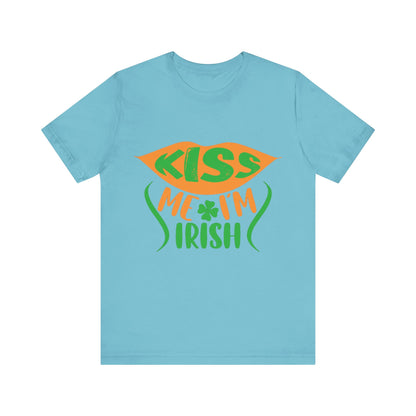 Unisex Shirt "kissmeimirish4"