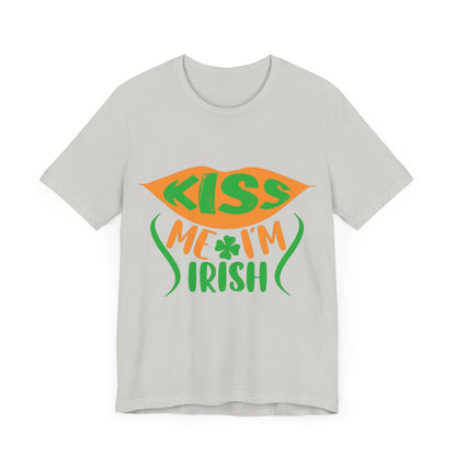 Unisex Shirt "kissmeimirish4"