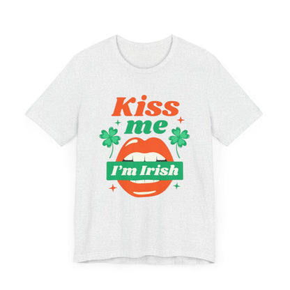 Unisex Shirt "kissmeimirish2"