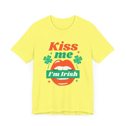 Unisex Shirt "kissmeimirish2"