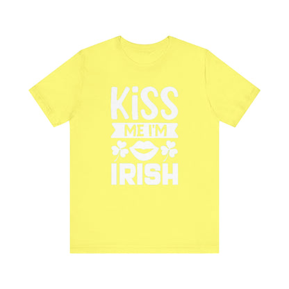 Unisex Shirt "kissmeimirish3"